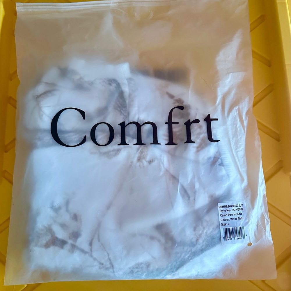 COMFRT PAWS CAMO DOG HOODIE - Picture 15 of 16